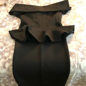 Black dress 2 piece.